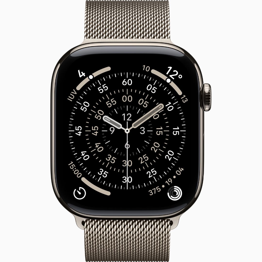 Alternative view of Apple Watch Series 11 Caixa de Titânio Natural com Pulseira Estilo Milanês Natural