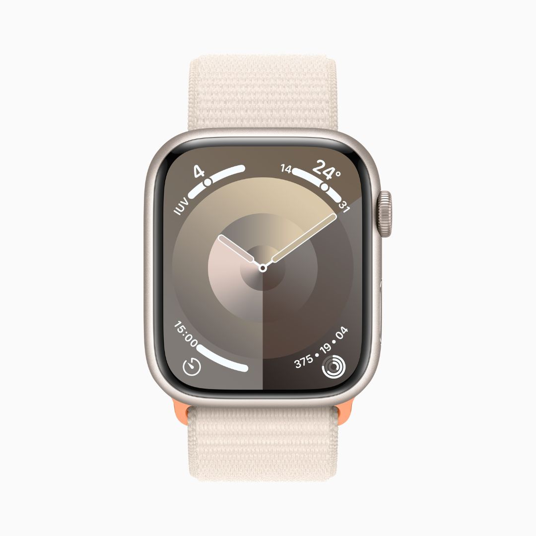 Alternative view of Apple Watch Series 9 Wi‑Fi 4 Bluetooth 5.3 • Caixa prateada de aço inoxidável – 45 mm • Pulseira esportiva azul-tempestade