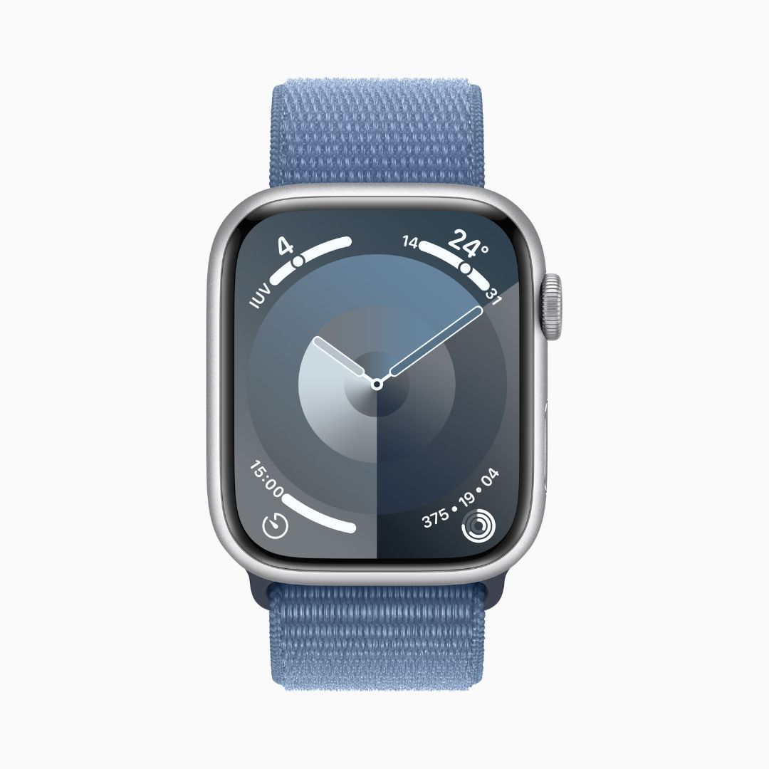 Alternative view of Apple Watch Series 9 Wi‑Fi 4 Bluetooth 5.3 • Caixa dourada de aço inoxidável – 45 mm • Pulseira esportiva argila